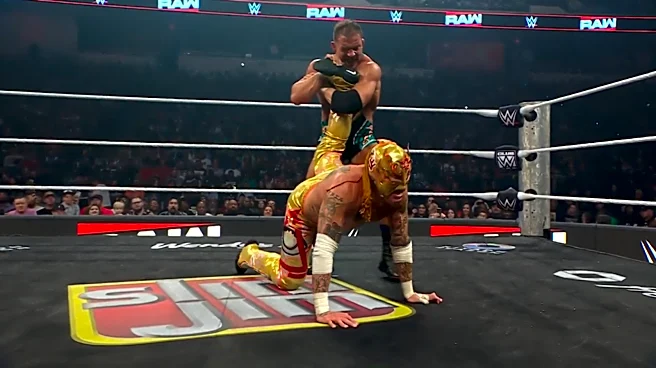 Chad Gable Taps Out Rey Fenix, Retains WWE Men's Intercontinental Title On Raw