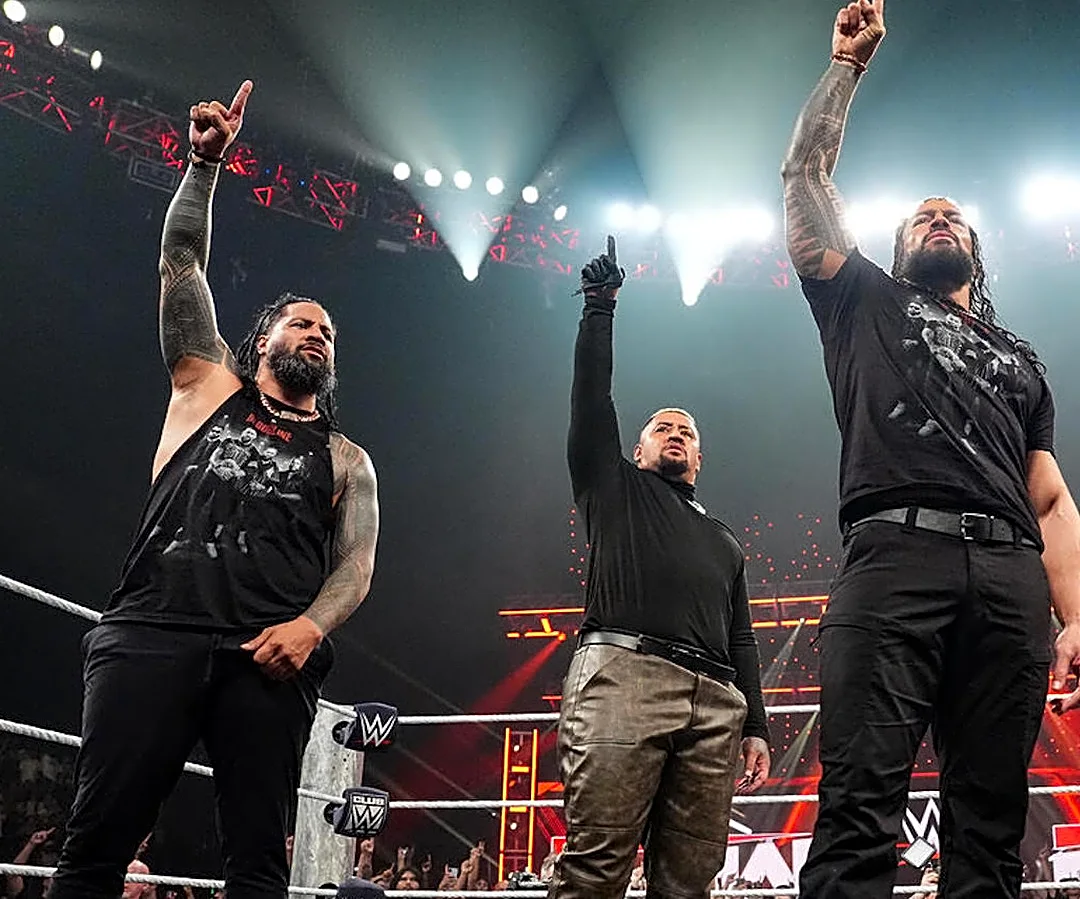 Solo Sikoa Embraces Roman Reigns & The Usos After WWE Raw Goes Off The Air