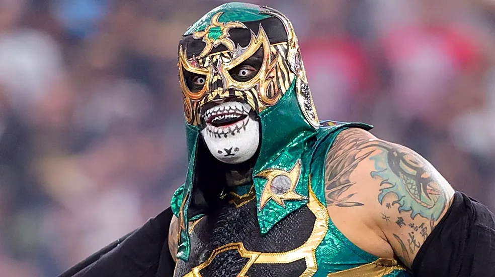 Penta Says His Family Helped Him Choose Between WWE & AEW