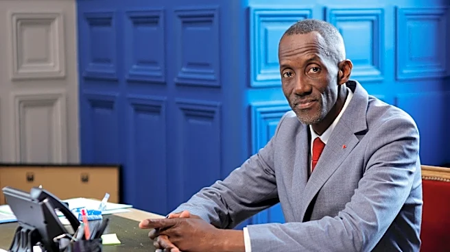 La elección de un alcalde negro pone a Francia ante el espejo del racismo