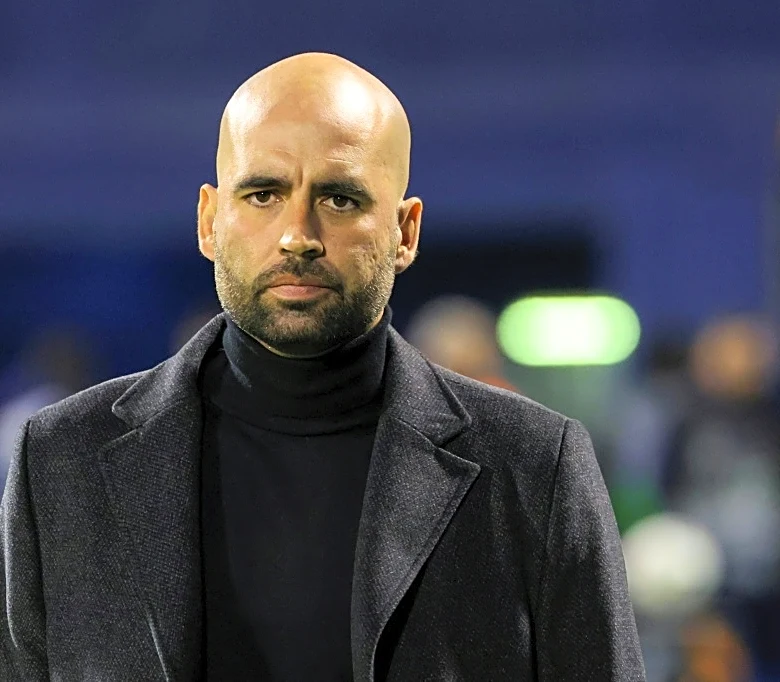 Giráldez, entrenador más joven de LaLiga, renueva con el Celta de Vigo