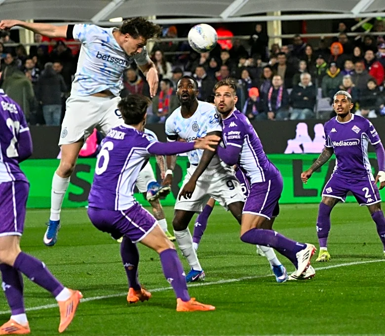 Sin Mundial ni Champions, los tifosi se consuelan con el regreso de la Serie A