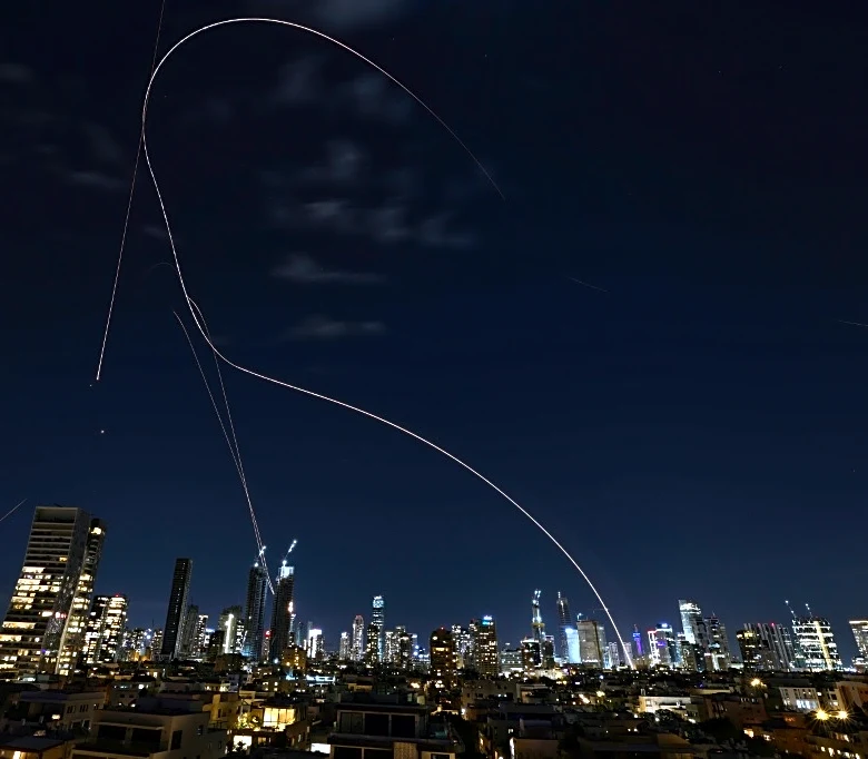 Israel recurre a la IA para perfeccionar su sistema de alerta de ataques aéreos