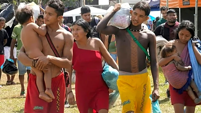 Indígenas llegan a Brasilia en reclamo por tierras