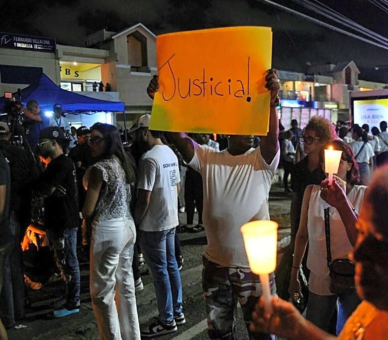 Familiares claman justicia a un año del colapso de una discoteca en República Dominicana