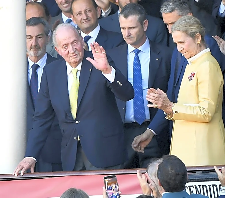 El rey emérito español recibirá un premio literario en Francia