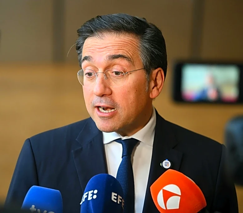 España consideraría "inaceptable" que siga la guerra de Israel en Líbano