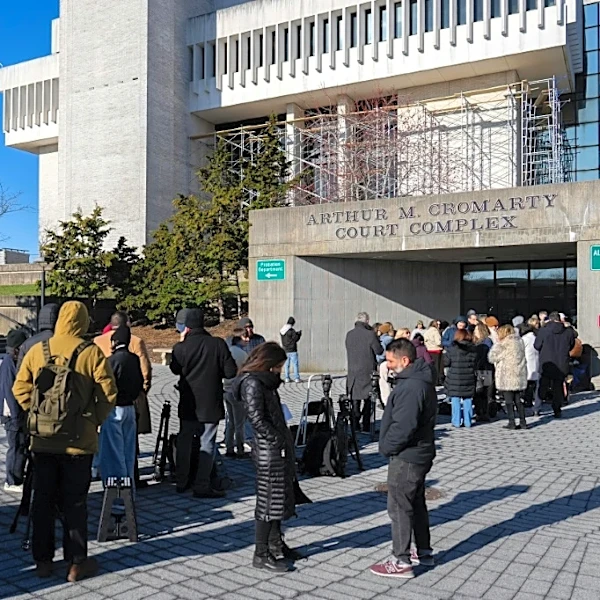 Presunto asesino en serie de las playas de Nueva York se declara culpable (medios)