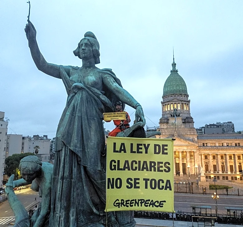 Congreso argentino aprobó reforma de la protección a glaciares para fomentar minería