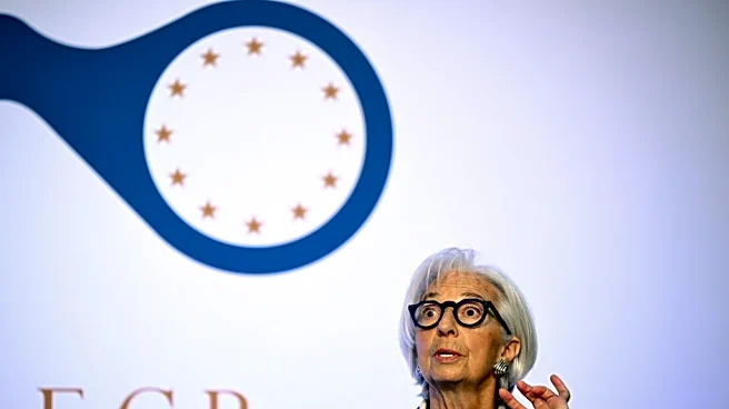 La jefa del BCE dice que "no va a abandonar el barco" en plena tormenta económica