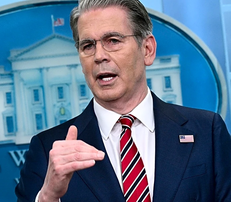 EEUU anuncia nuevas sanciones contra el petróleo iraní