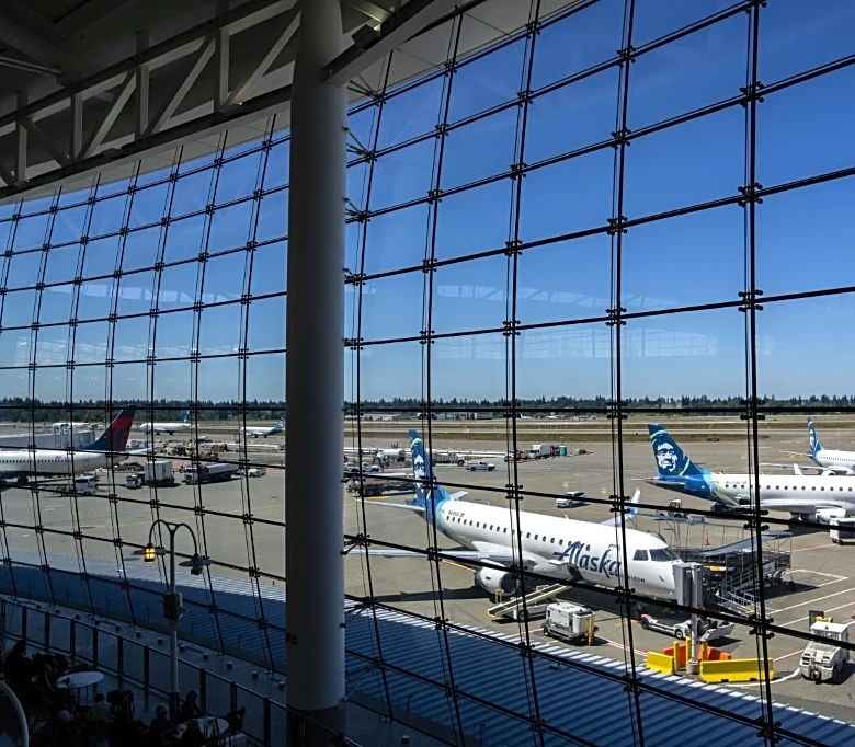 Pekín advierte a viajeros chinos de problemas para ingresar a EEUU