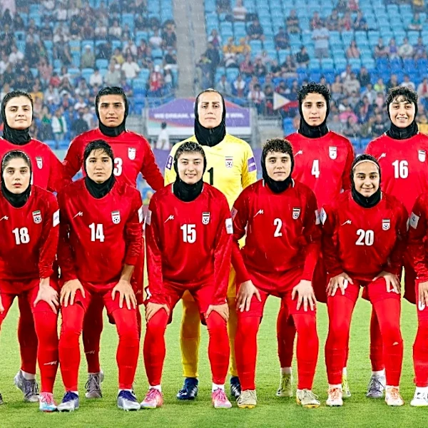 Futbolistas iraníes asiladas en Australia ven con esperanza su futuro en ese país