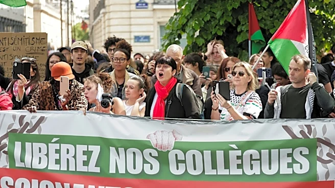 Una proposición de ley contra las "formas renovadas del antisemitismo" genera revuelo en Francia