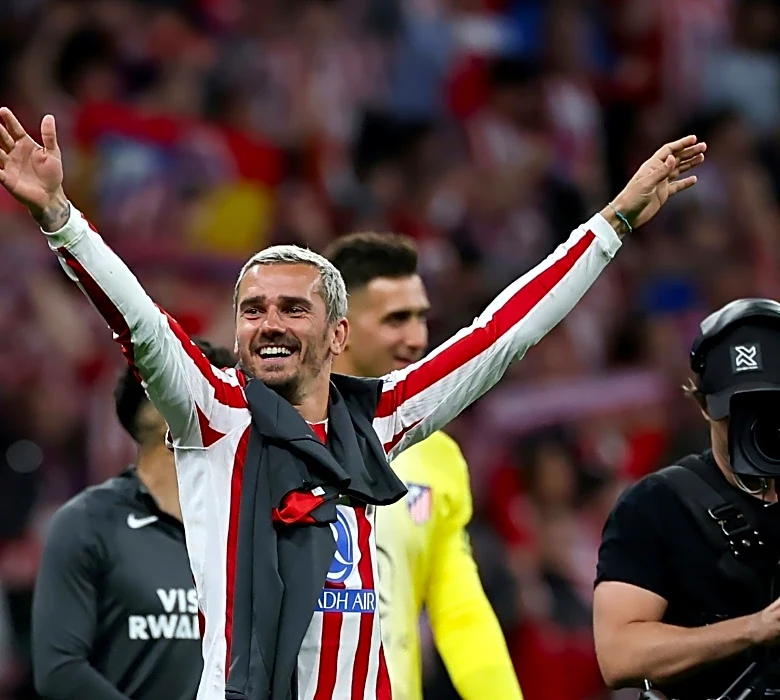 Griezmann se toma una última copa con el Atlético ante "su" Real Sociedad