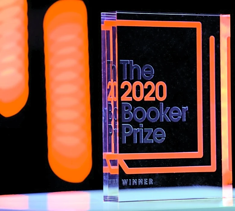 La brasileña Ana Paula Maia, finalista del Booker: "Nunca hubo tanta gente cazando gente"