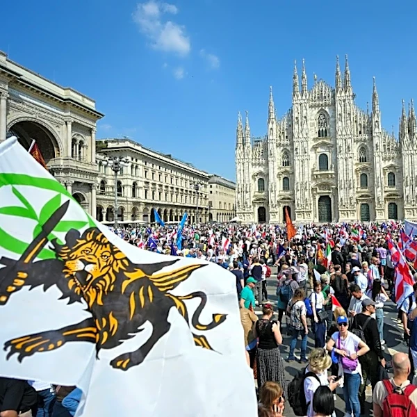 La extrema derecha europea protesta en Milán contra el "tsunami" migratorio