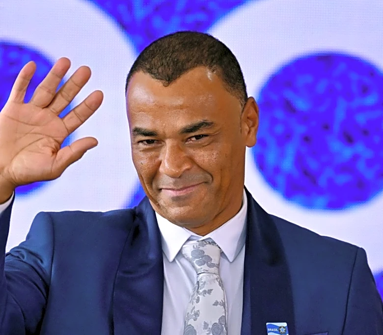"Es el momento exacto para Brasil" en el Mundial, dice Cafú