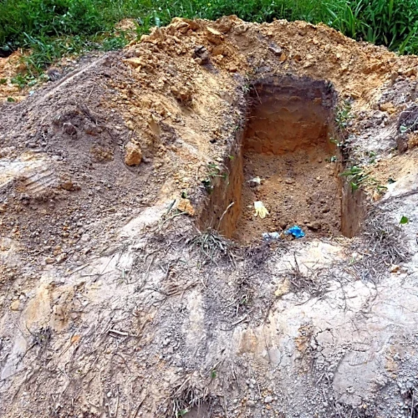 La primera Ministra de Trinidad y Tobago desestima casos de homicidio en el hallazgo de 56 cadáveres