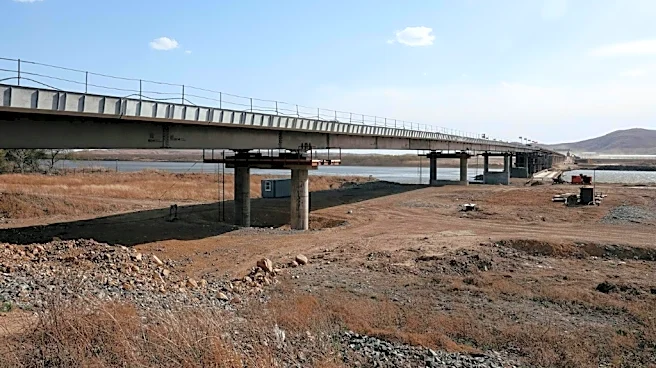 Rusia y Corea del Norte inauguran su primera conexión por carretera