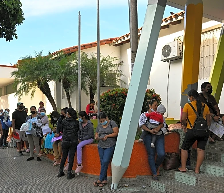 EEUU anuncia 10 millones de dólares de ayuda a Bolivia para luchar contra enfermedades infecciosas