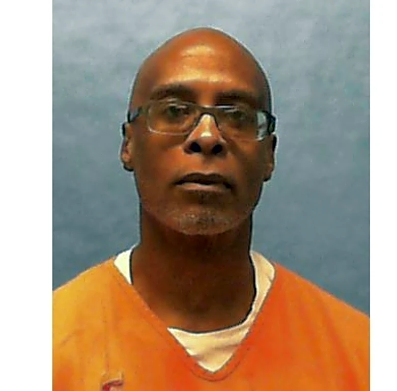 Ejecutan a un hombre en Florida luego de 35 años en el corredor de la muerte