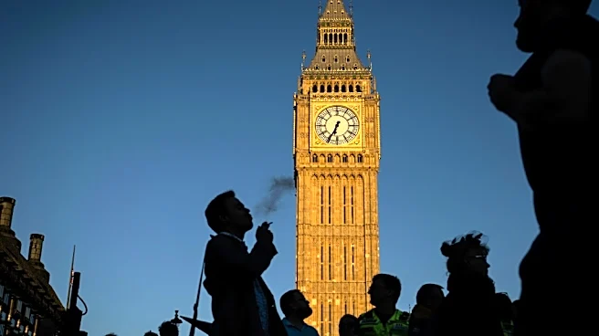 Reino Unido aprueba prohibir la venta de cigarrillos a personas nacidas después de 2008