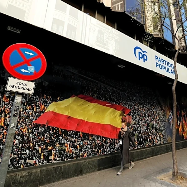 Acuerdo entre derecha y extrema derecha para gobernar la región española de Extremadura