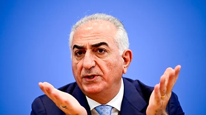 El hijo del derrocado sah iraní considera que dialogar con Teherán es una "política de apaciguamiento"