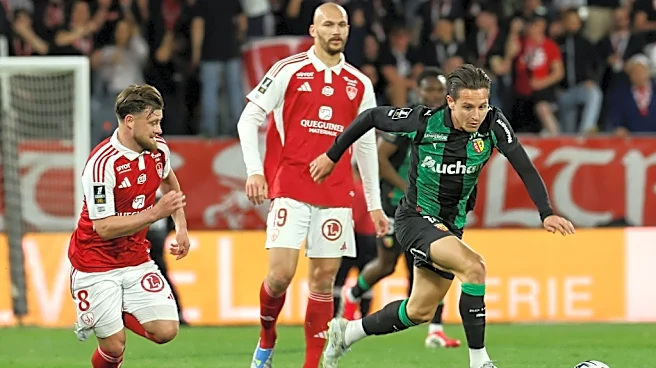 Lens salva un punto en Brest tras ir perdiendo 3-0