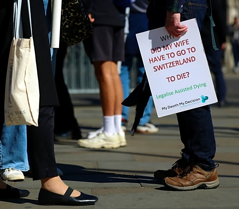 La ley sobre la muerte asistida en Inglaterra y Gales no prospera en el Parlamento británico