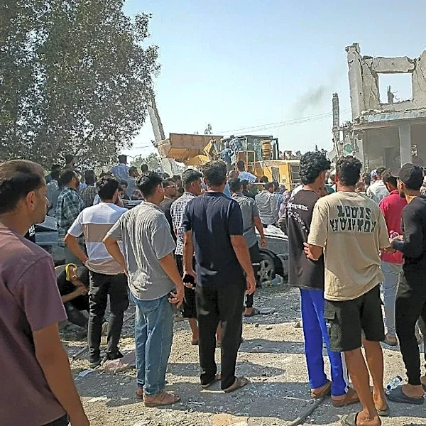 Irán dice que el bombardeo contra una escuela en Minab dejó 155 muertos, tras revisar el saldo a la baja