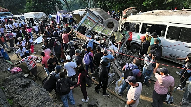 Guerrilleros disidentes asumen la autoría del atentado con 21 muertos en Colombia