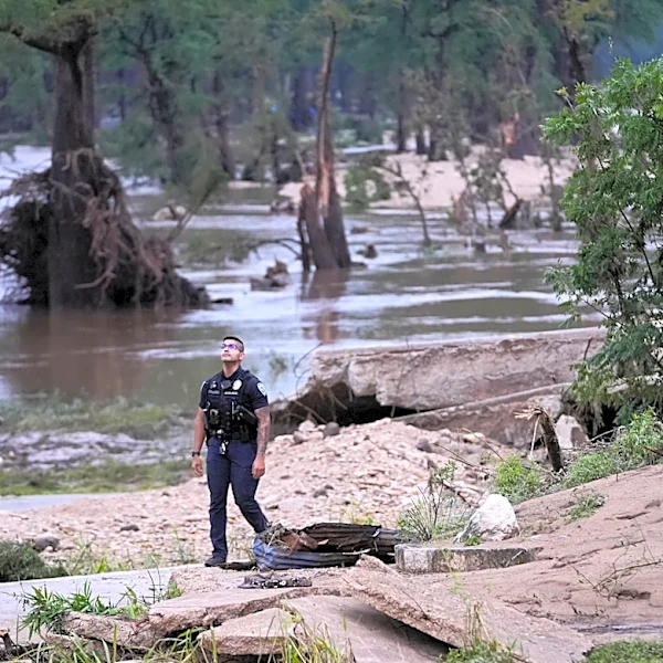 Un año después de inundaciones en Texas, nuevas tormentas ponen a prueba sistema de alarmas