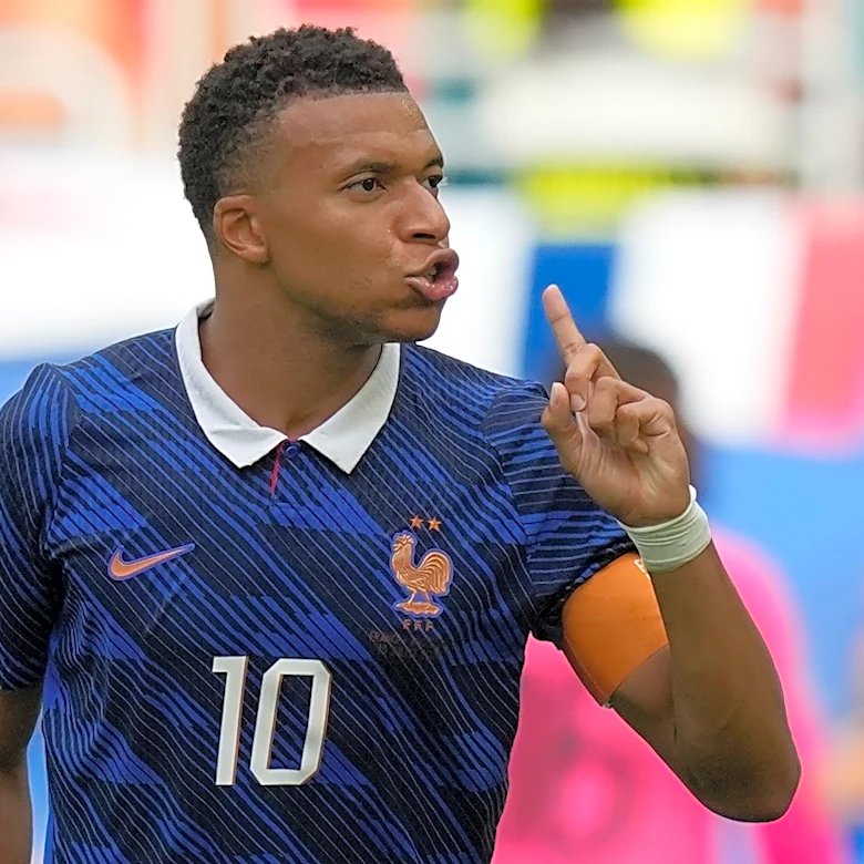 Kylian Mbappé supera a Lionel Messi en goles en Mundiales: 22 en su carrera