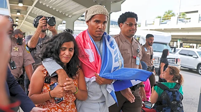 Artista y activista cubano Luis Manuel Otero Alcántara llega a EEUU