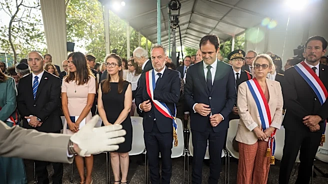 Francia recuerda a las víctimas de la redada antisemita del Vel d’Hiv tras vandalismo en París