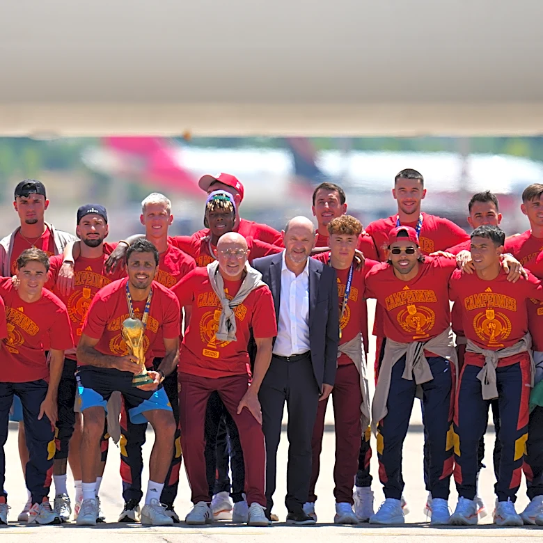 La campeona mundial España vuelve a casa y serán recibidos por el Rey y con desfile