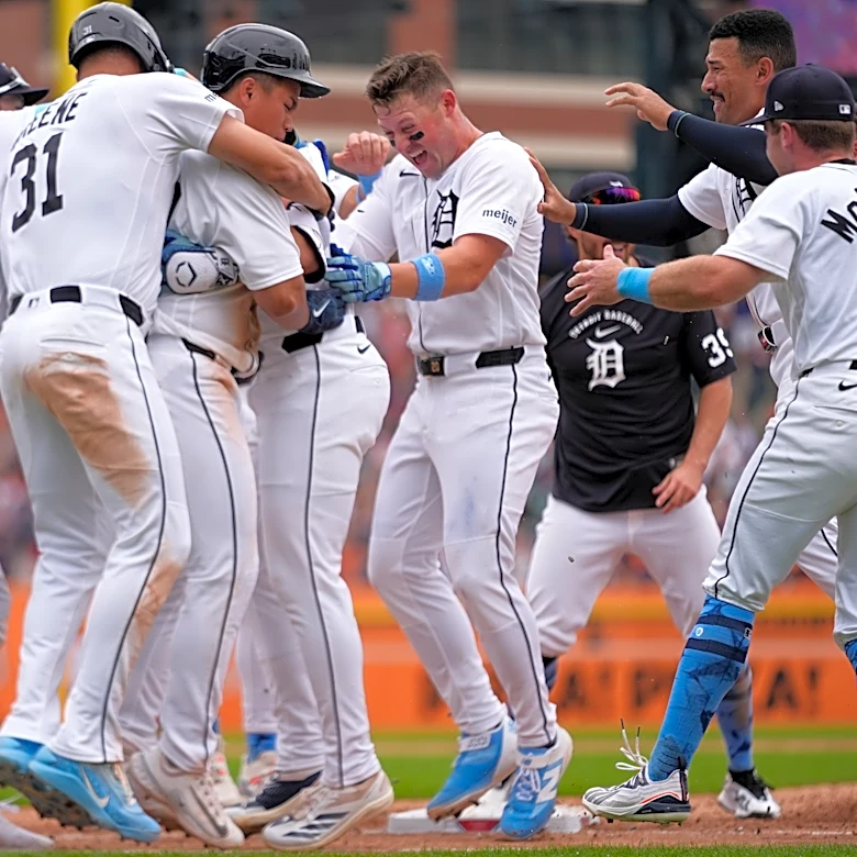 Gleyber Torres vuelve a los Tigres de Detroit tras perderse tiempo por lesión en el oblicuo