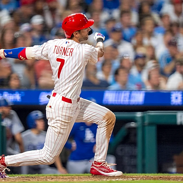 Turner compensa fallos defensivos con 2 HR y 5 impulsadas en triunfo de Filis ante Dodgers