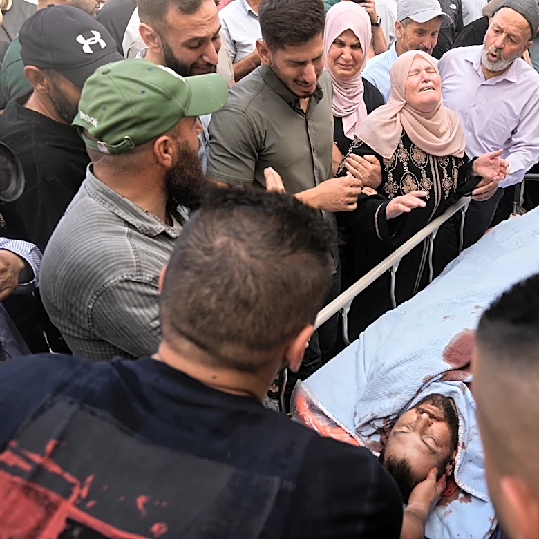 El ejército israelí mata a cuatro palestinos tras la muerte de un colono en Cisjordania