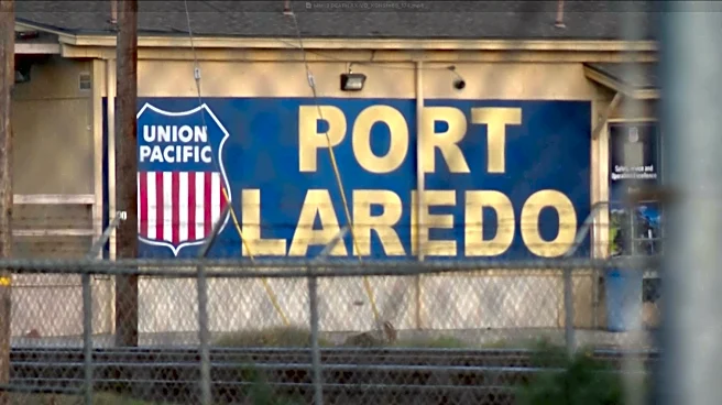 Acusan a 11 por muertes de 7 migrantes en contenedor ferroviario de carga en Texas