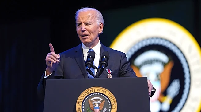 Entrevistas de Biden con escritor fantasma revelan que habló de información sensible