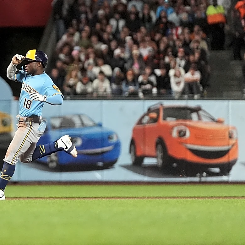 Brice Turang lidera ataque de Cerveceros, que doblegan 8-2 a Gigantes