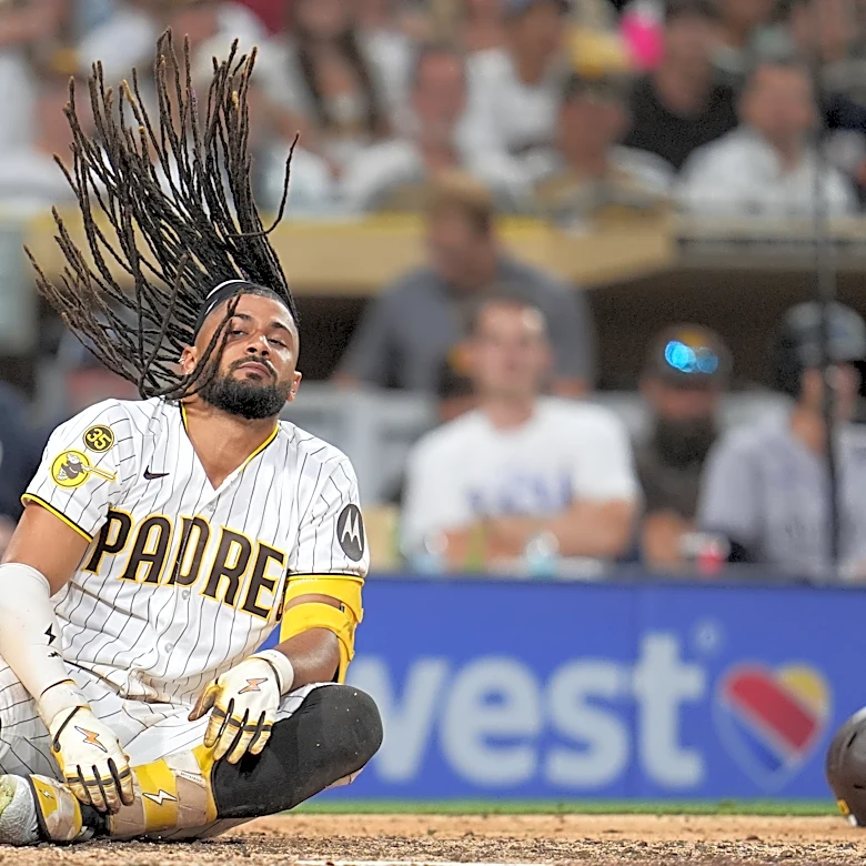 Fernando Tatis Jr. batea de 5-5 y Padres superan 8-7 a Rockies con elevado de Bogaerts en la 9na