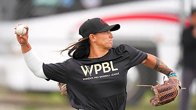 Una nueva liga marca otro gran momento en la historia dispersa del béisbol profesional femenino