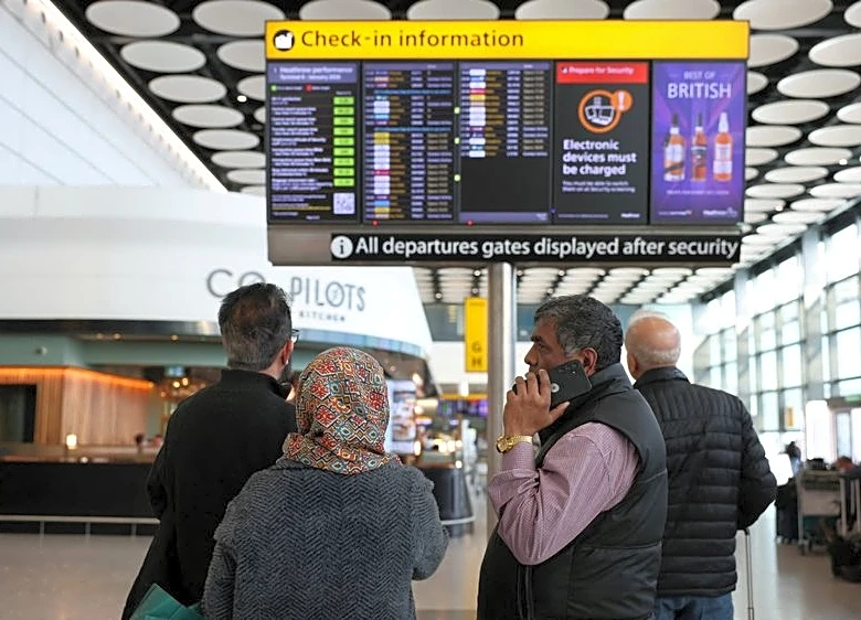 La guerra en Irán y el combustible ensombrecen los planes de las aerolíneas europeas para el verano