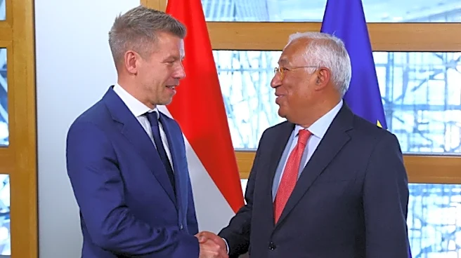 Húngaro Magyar dice que mantuvo conversaciones "fructíferas" sobre fondos con Von der Leyen