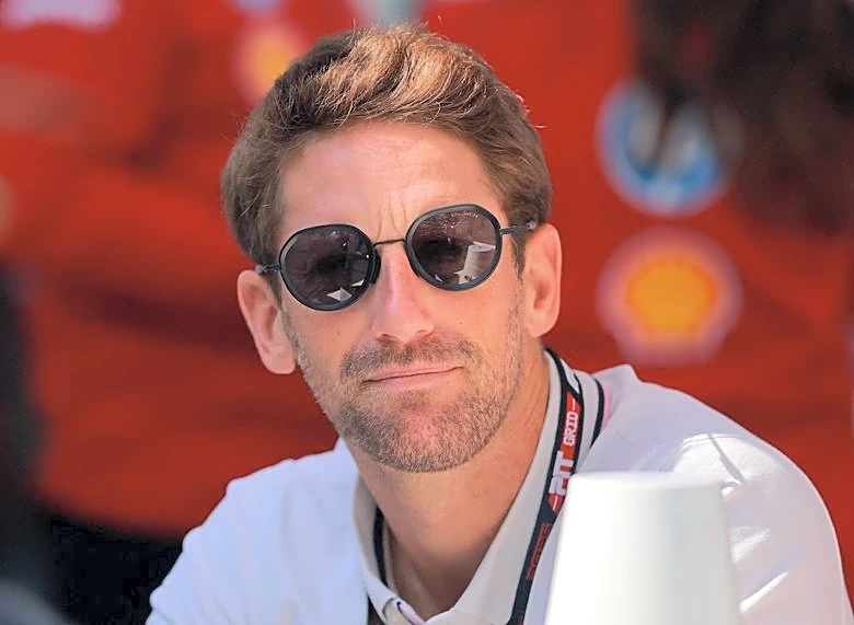 Expiloto de F1 Grosjean genera críticas por respuesta "frívola" a choque con un pájaro