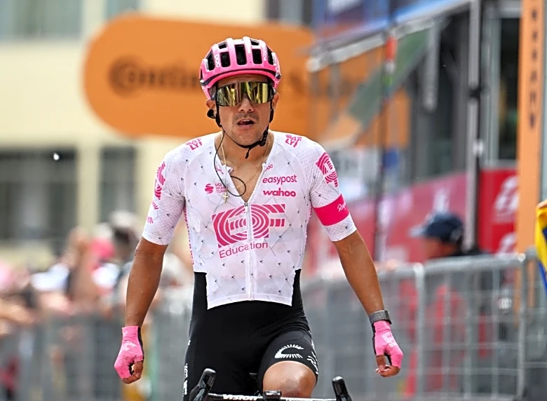 Carapaz sigue recuperación y se perderá el Giro de Italia, con vista puesta en el Tour de Francia